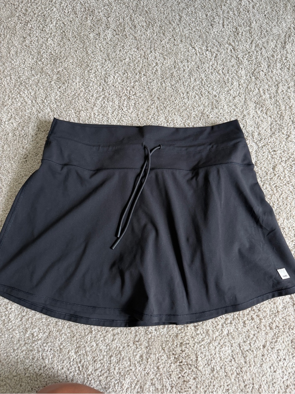 Vuori Black Women’s Athletic Skort with Tie Waist